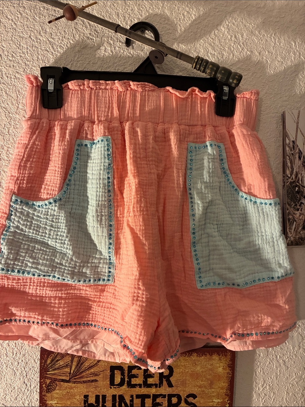 Light Pink Cotton Gauze Shorts with Light Blue Patch Pockets. Peach love size M